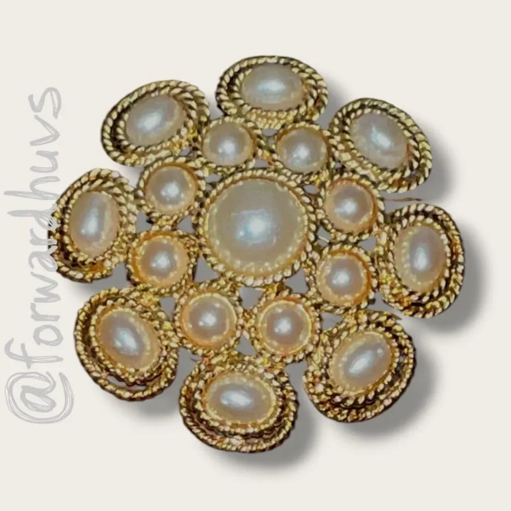 Vintage Gold Tone Faux Pearl Floral Filigree Brooch Pin